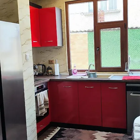 никовата къща Elhovo (Yambol)