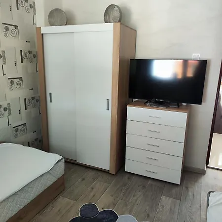 никовата къща