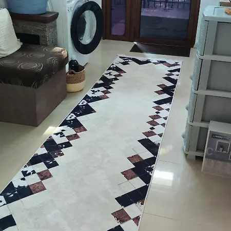 Hébergement de vacances никовата къща